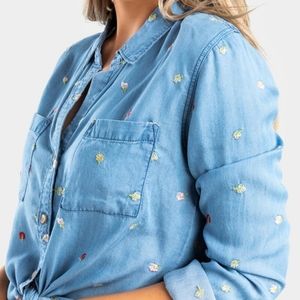 Chambray Denim Button Shirt XS